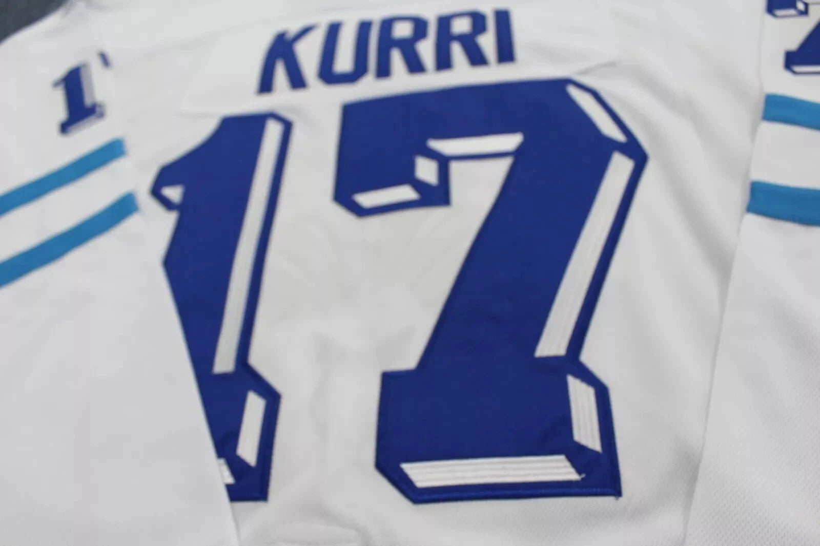 90's Kurri #17 Team Finland Hockey jersey